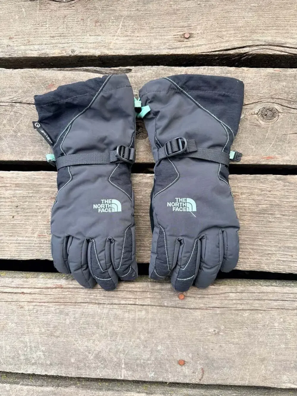 The North Face Montana Women's Ski Gloves